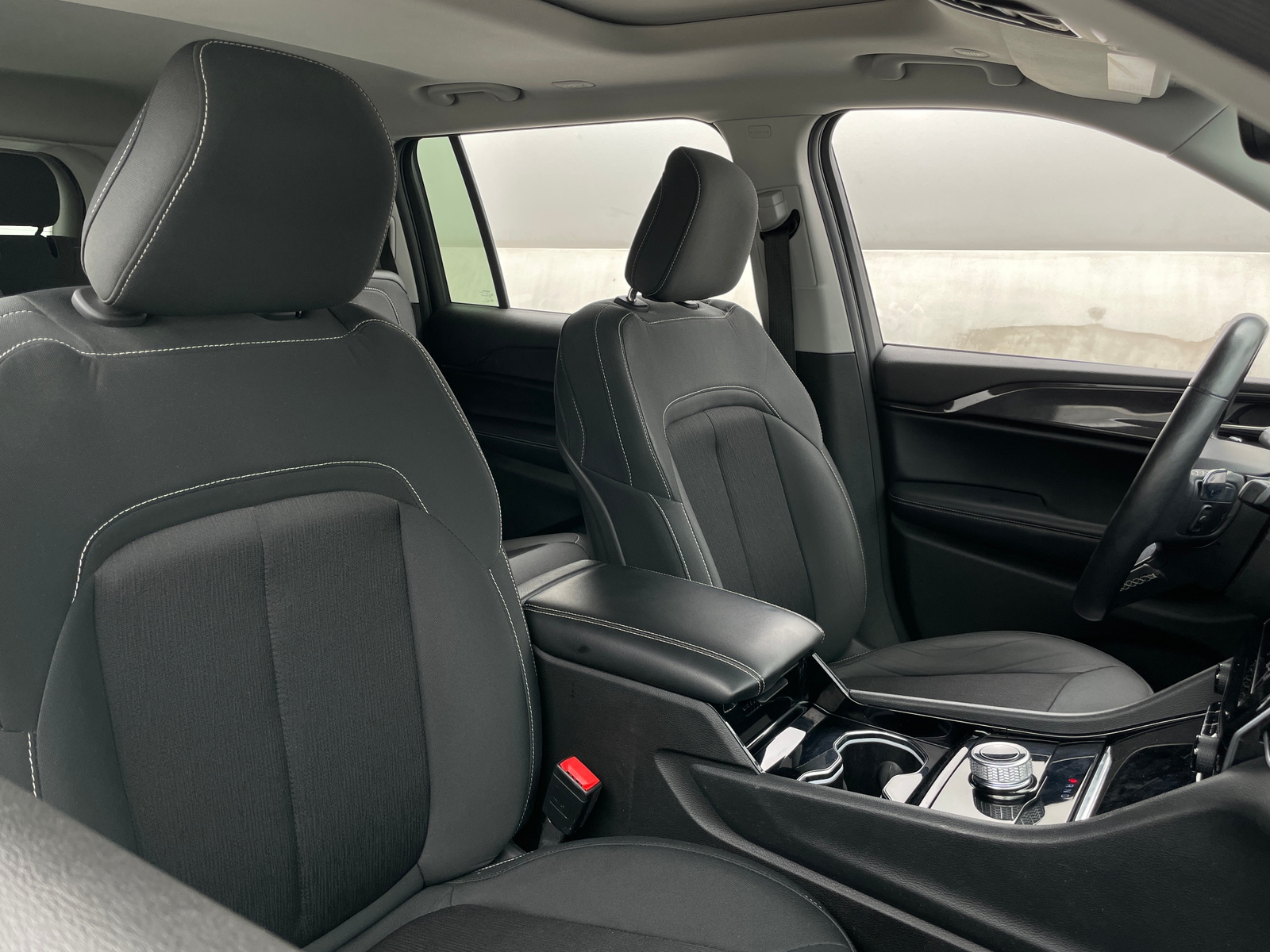 Thumbnail: 2021 Jeep Grand Cherokee L - 2