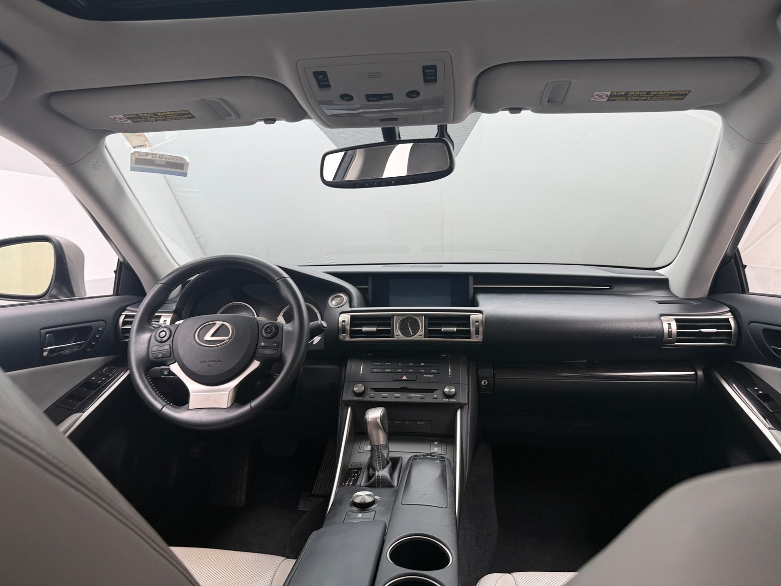Thumbnail: 2015 Lexus IS - 2