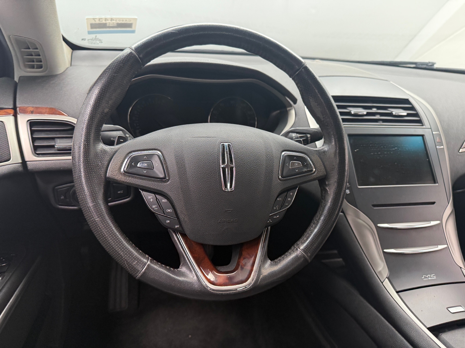 Thumbnail: 2013 Lincoln MKZ - 4