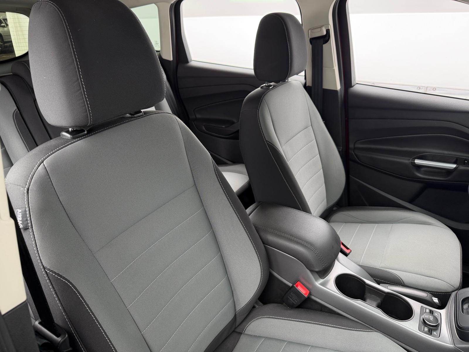 Thumbnail: 2016 Ford Escape - 2