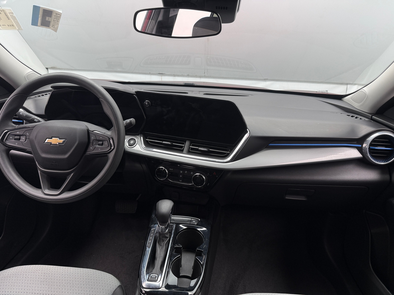 Thumbnail: 2025 Chevrolet Trax - 2