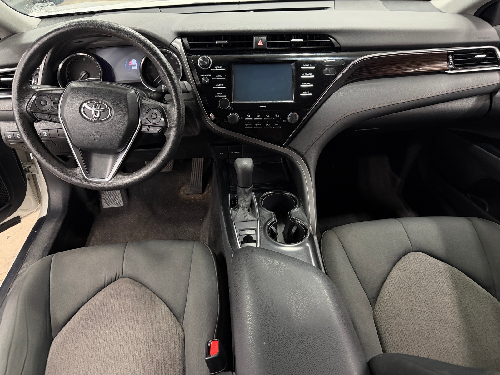 Thumbnail: 2020 Toyota Camry - 3