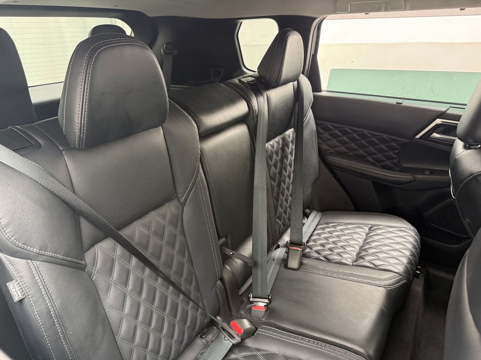 Thumbnail: 2023 Mitsubishi Outlander - 6