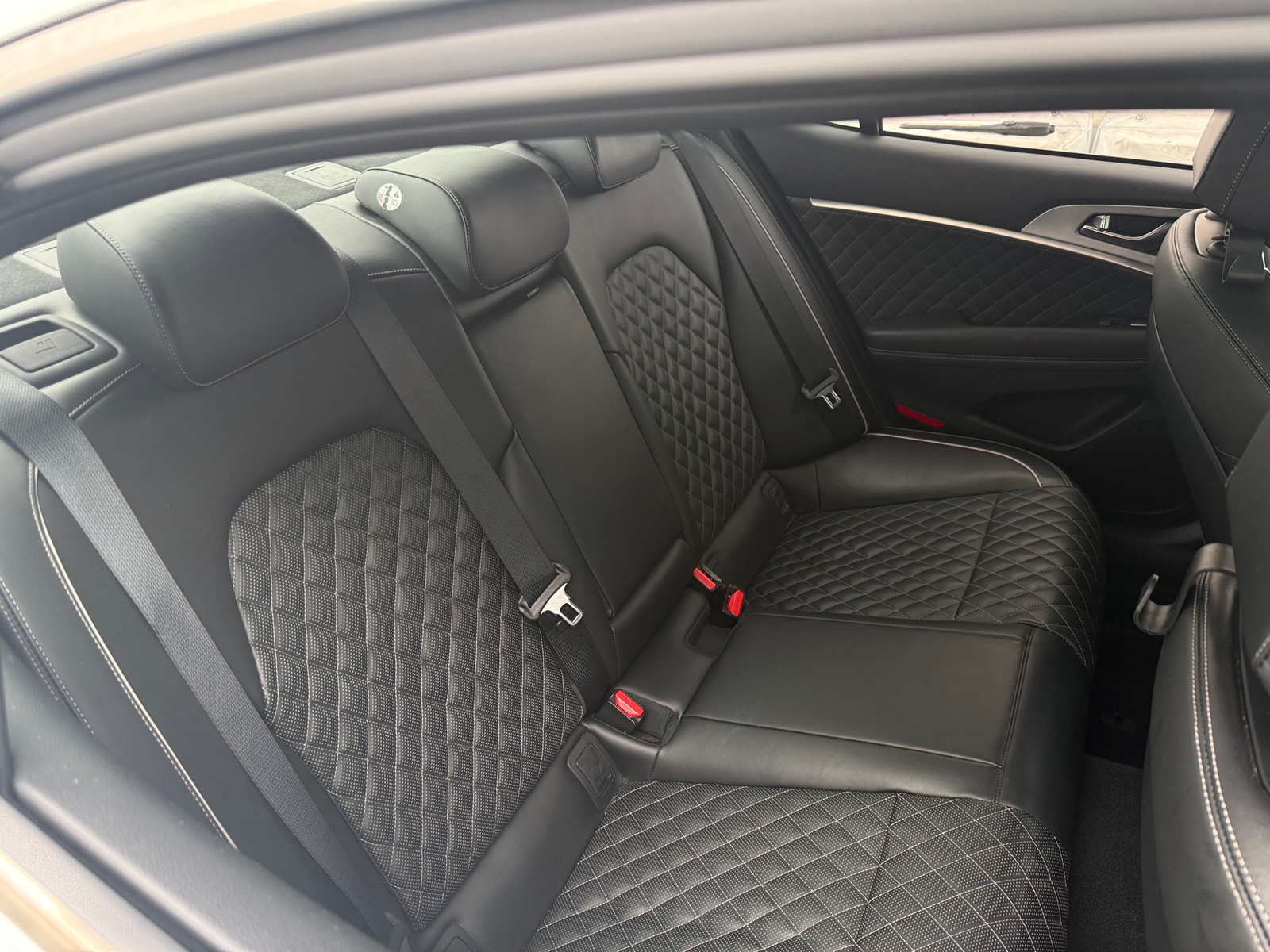 Thumbnail: 2021 Genesis G70 - 5
