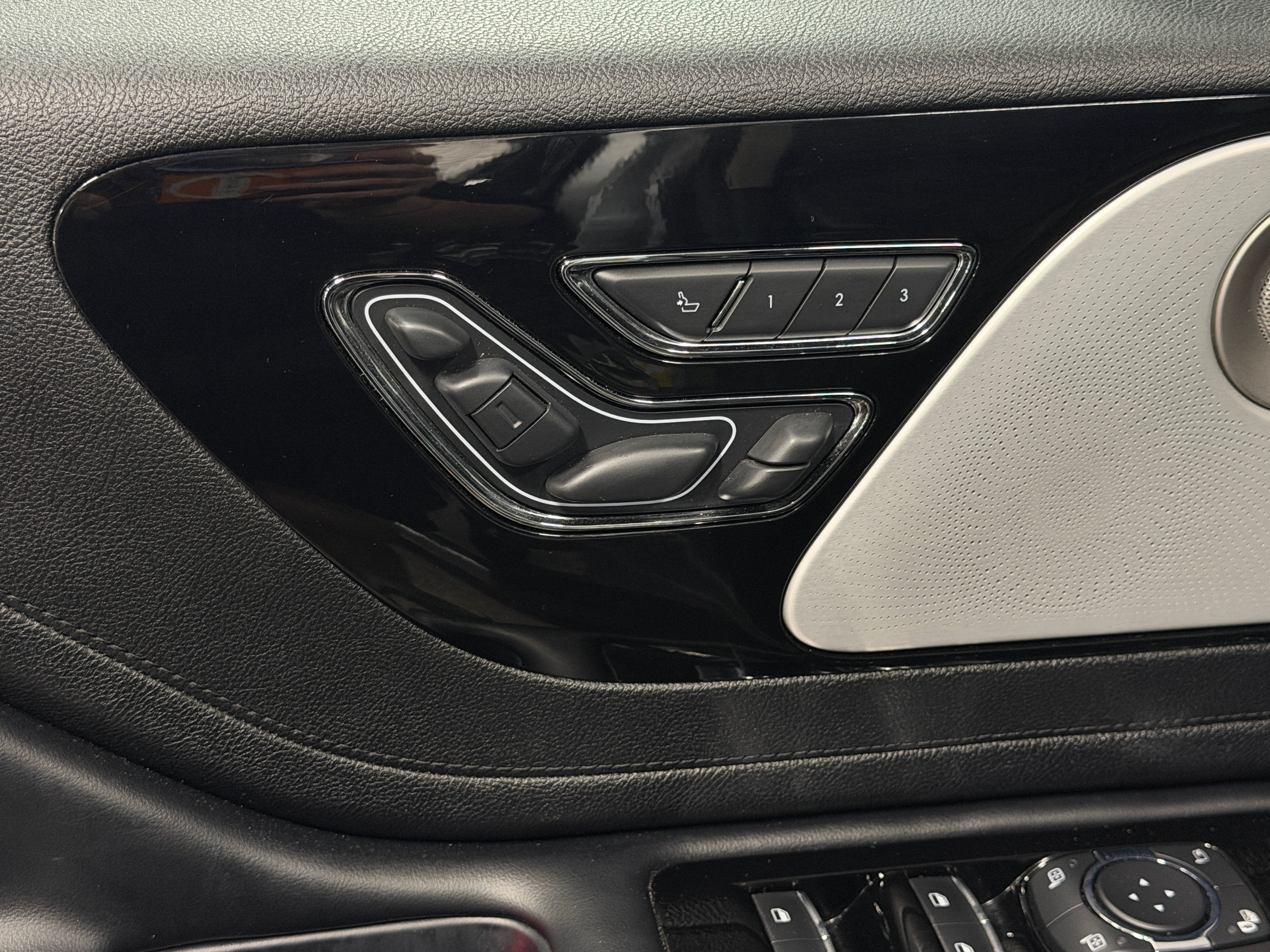 2020 Lincoln Aviator Grand Touring - Photo 14