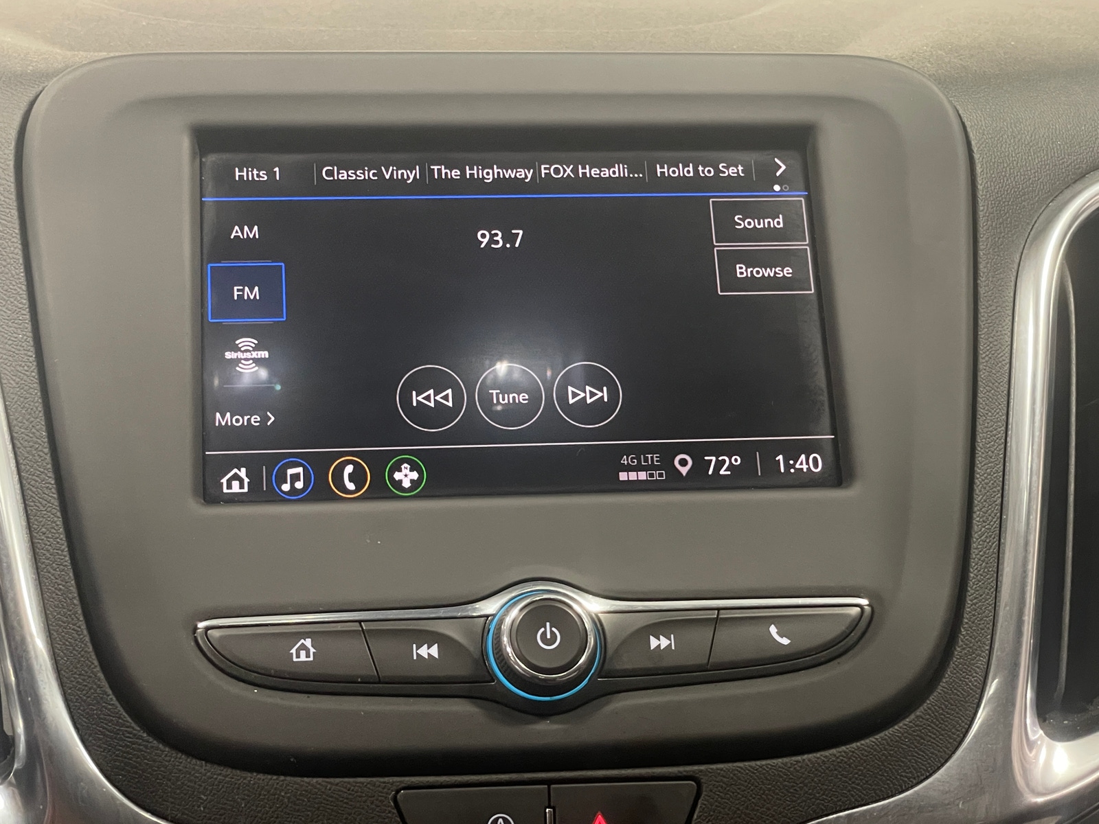 Thumbnail: 2024 Chevrolet Equinox - 4