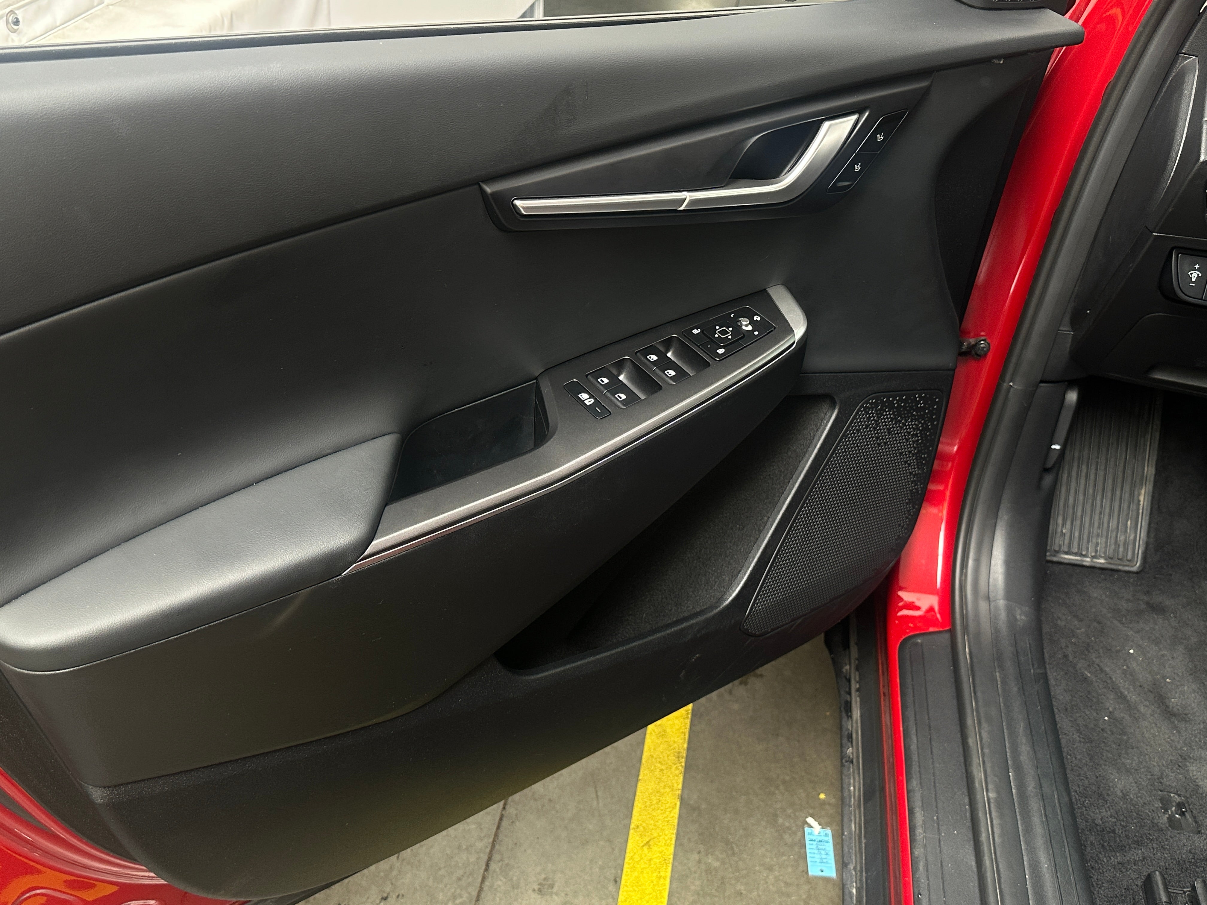Used 2024 Kia EV6 Light L/R with VIN KNDC3DLC3R5200730 for sale in Auburn, WA