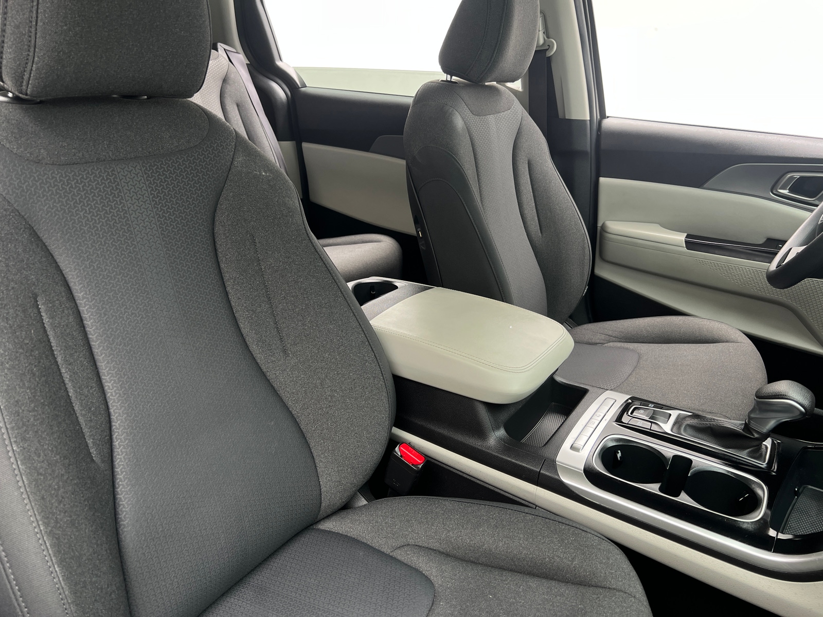 Thumbnail: 2024 Kia Carnival - 2