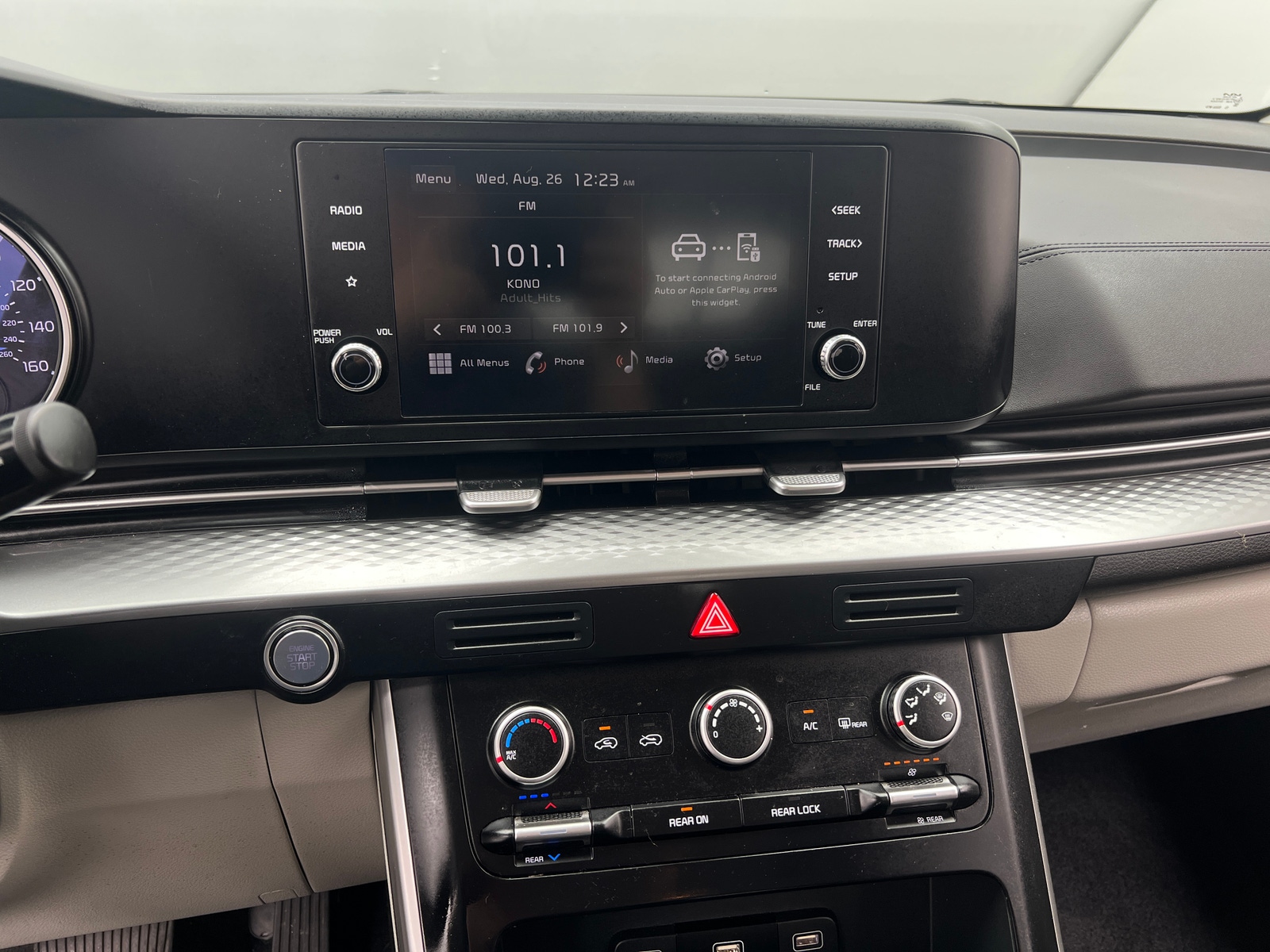 Thumbnail: 2024 Kia Carnival - 4