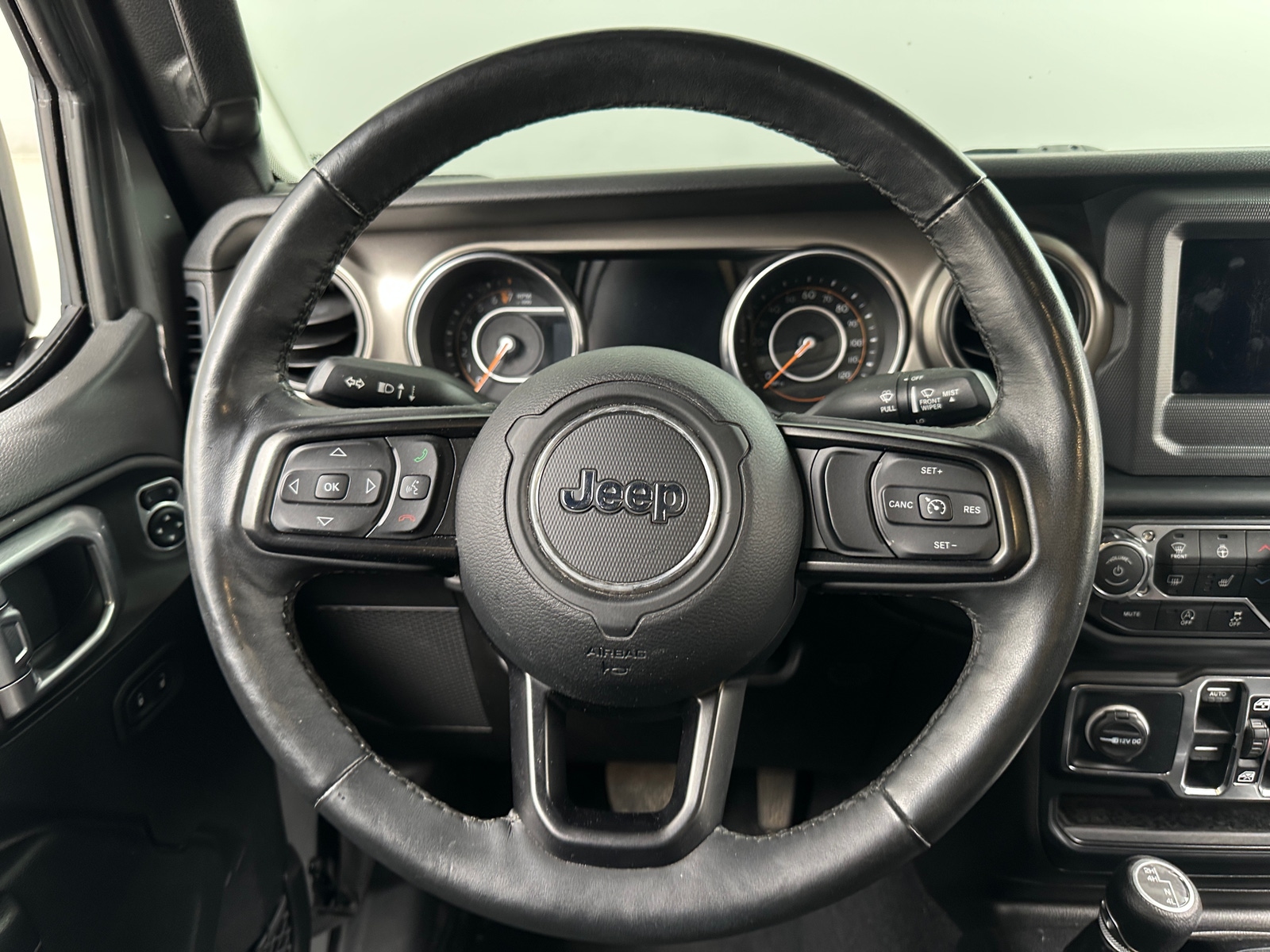 Thumbnail: 2019 Jeep Wrangler - 5