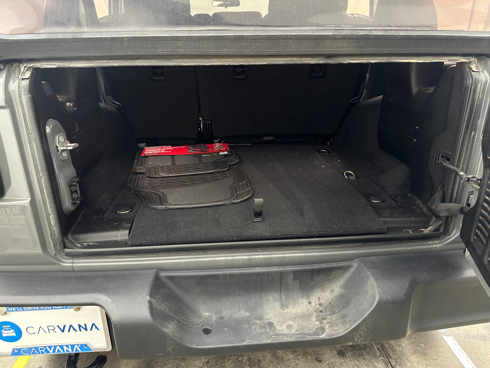 Thumbnail: 2019 Jeep Wrangler - 7
