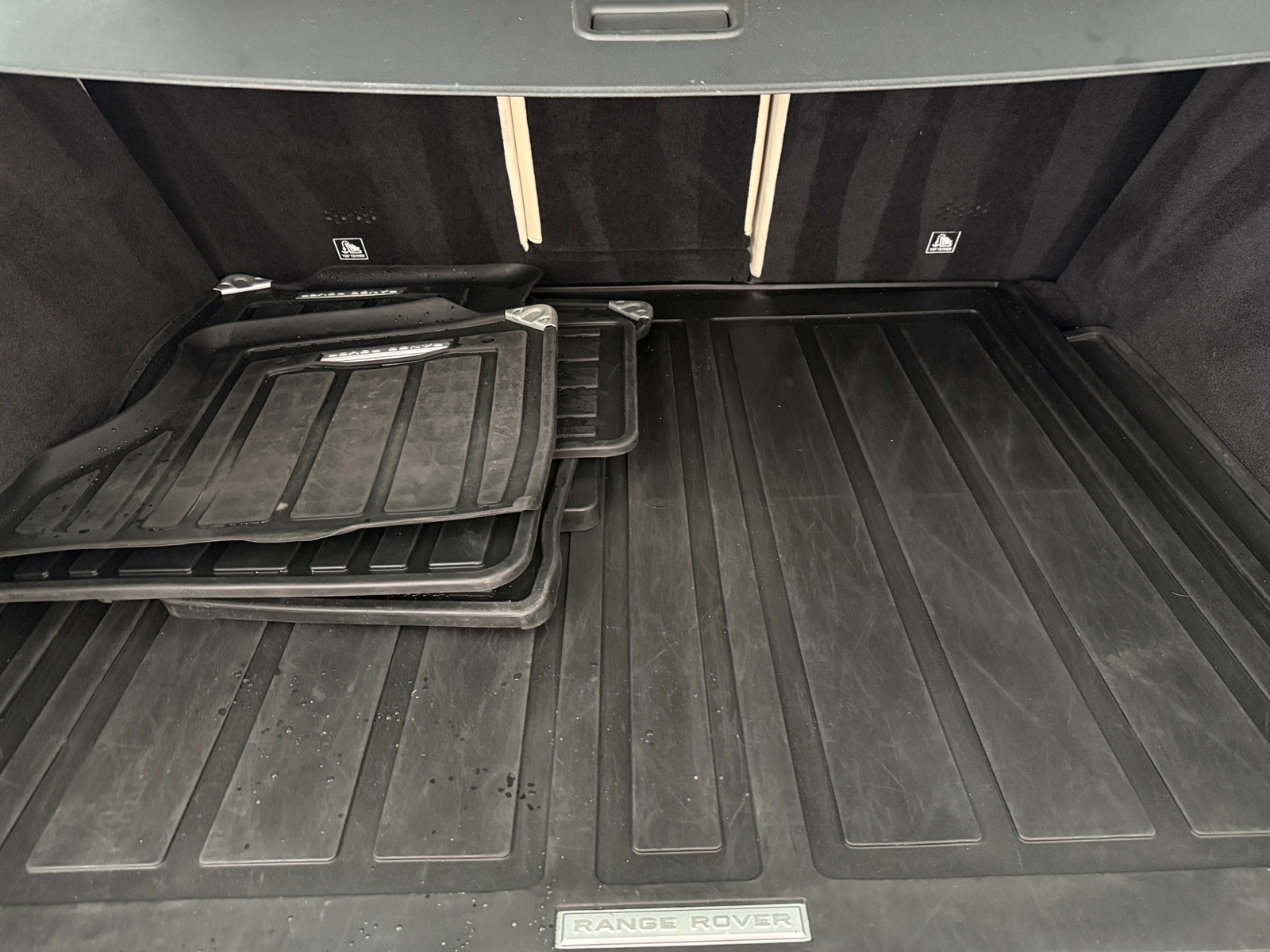Thumbnail: 2021 Land Rover Range Rover Sport - 6