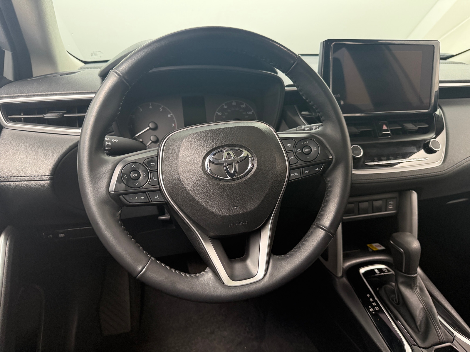 Thumbnail: 2023 Toyota Corolla Cross - 5