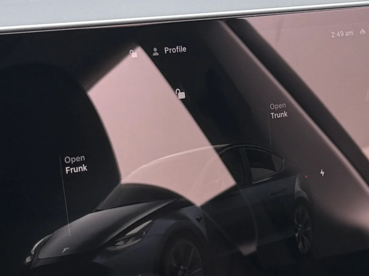 Thumbnail: 2025 Tesla Model Y - 3