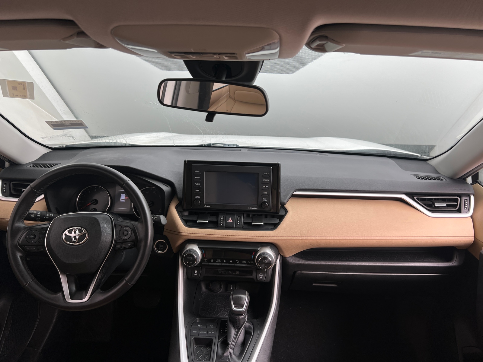 Thumbnail: 2020 Toyota RAV4 - 2