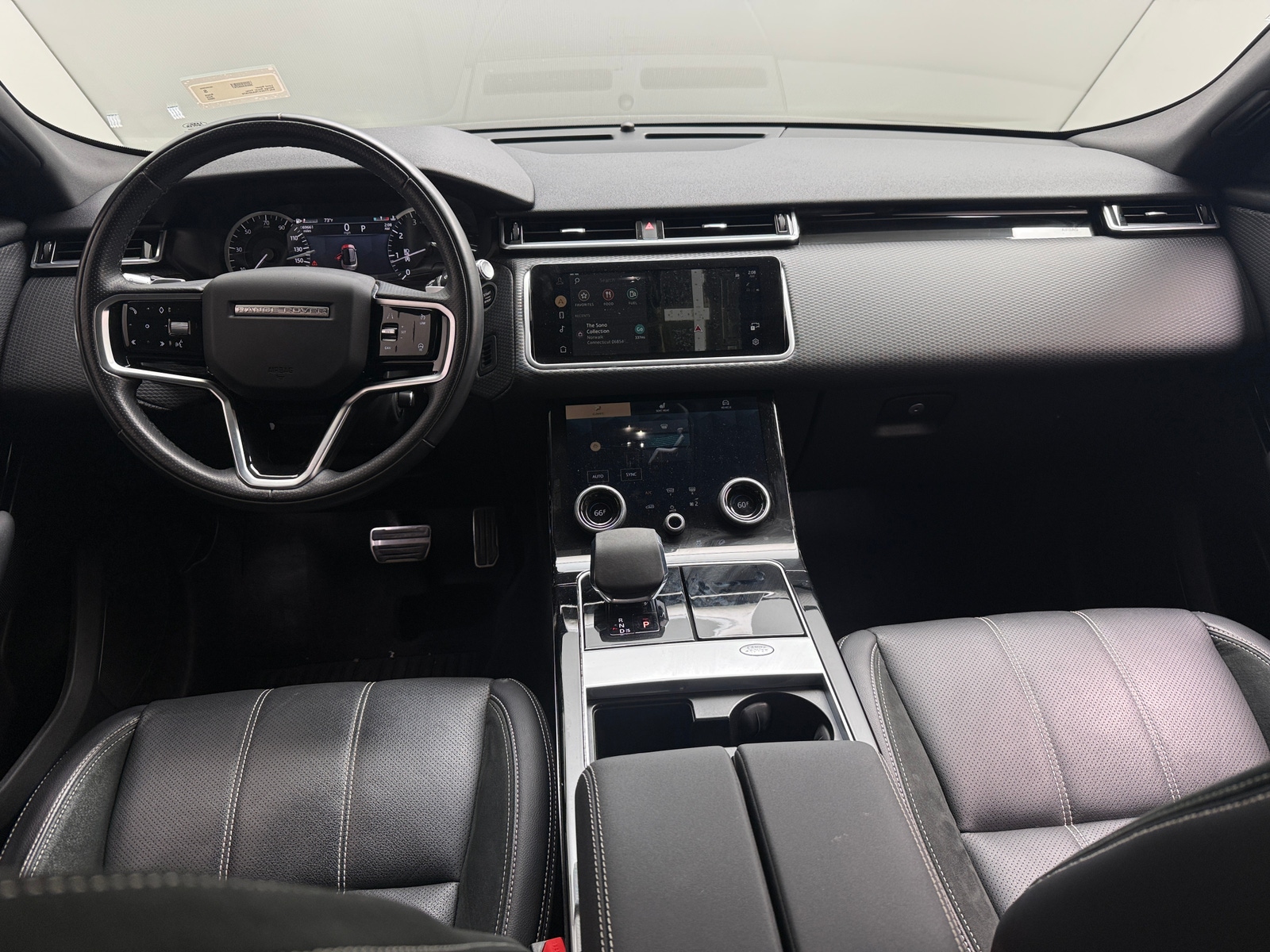 Thumbnail: 2022 Land Rover Range Rover Velar - 2