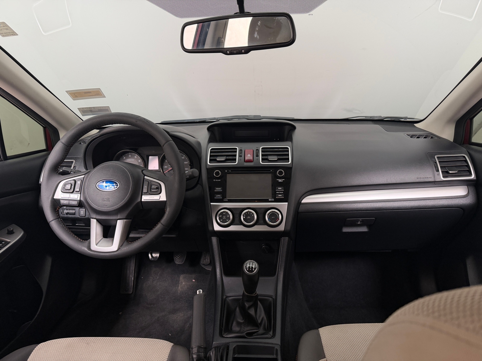 Thumbnail: 2016 Subaru Crosstrek - 3