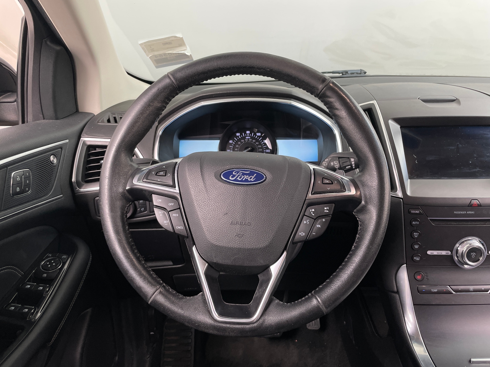 Thumbnail: 2019 Ford Edge - 4