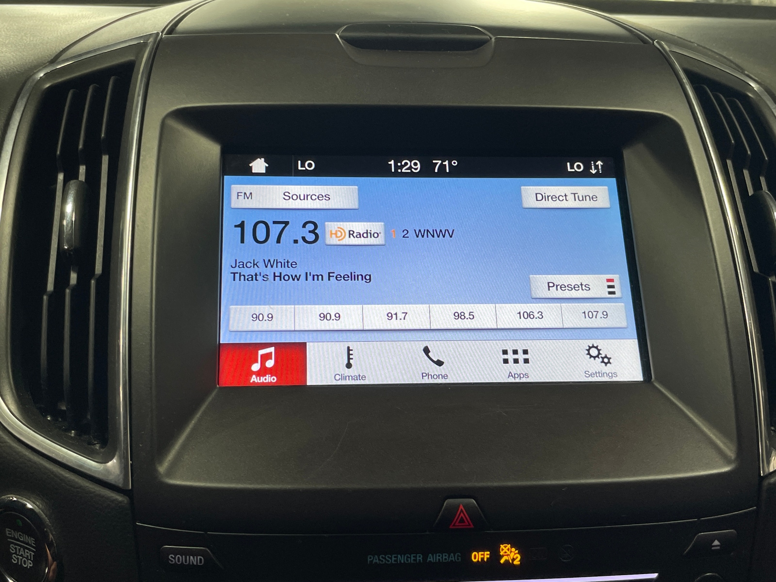 Thumbnail: 2019 Ford Edge - 3