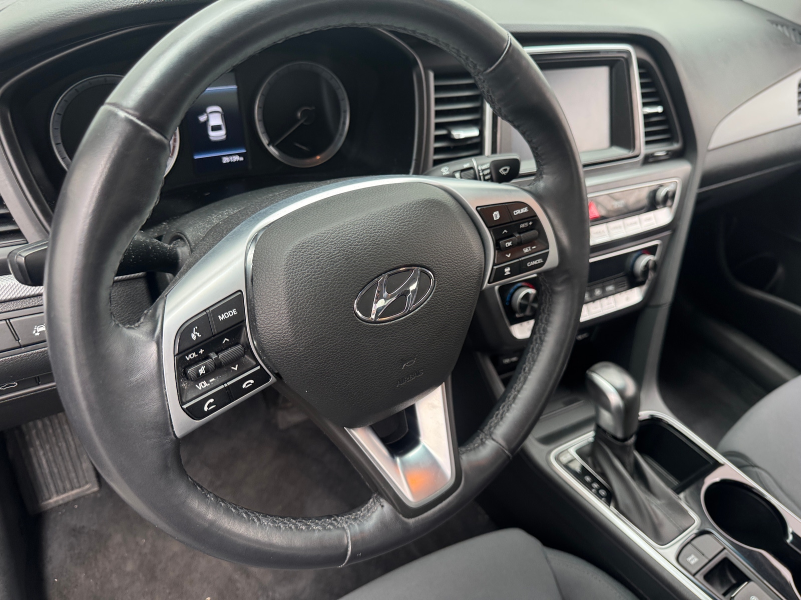 Thumbnail: 2019 Hyundai Sonata - 5