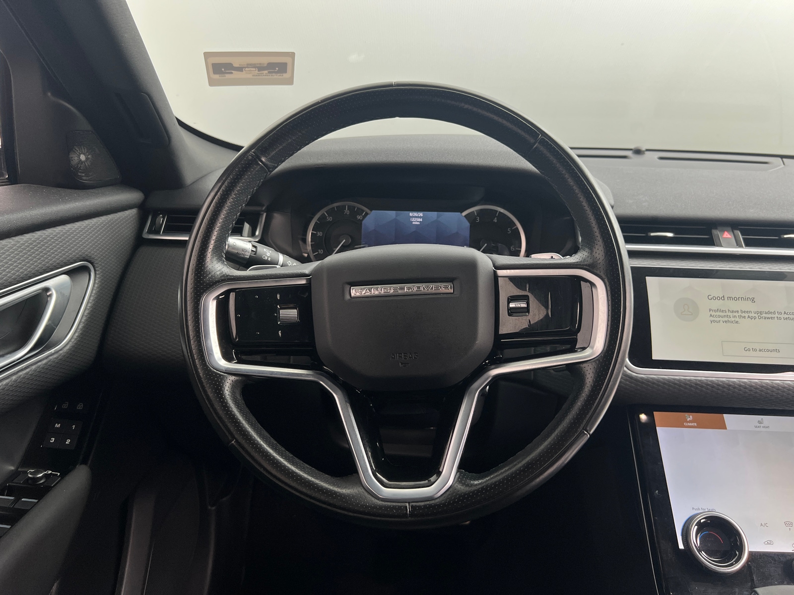 Thumbnail: 2022 Land Rover Range Rover Velar - 4