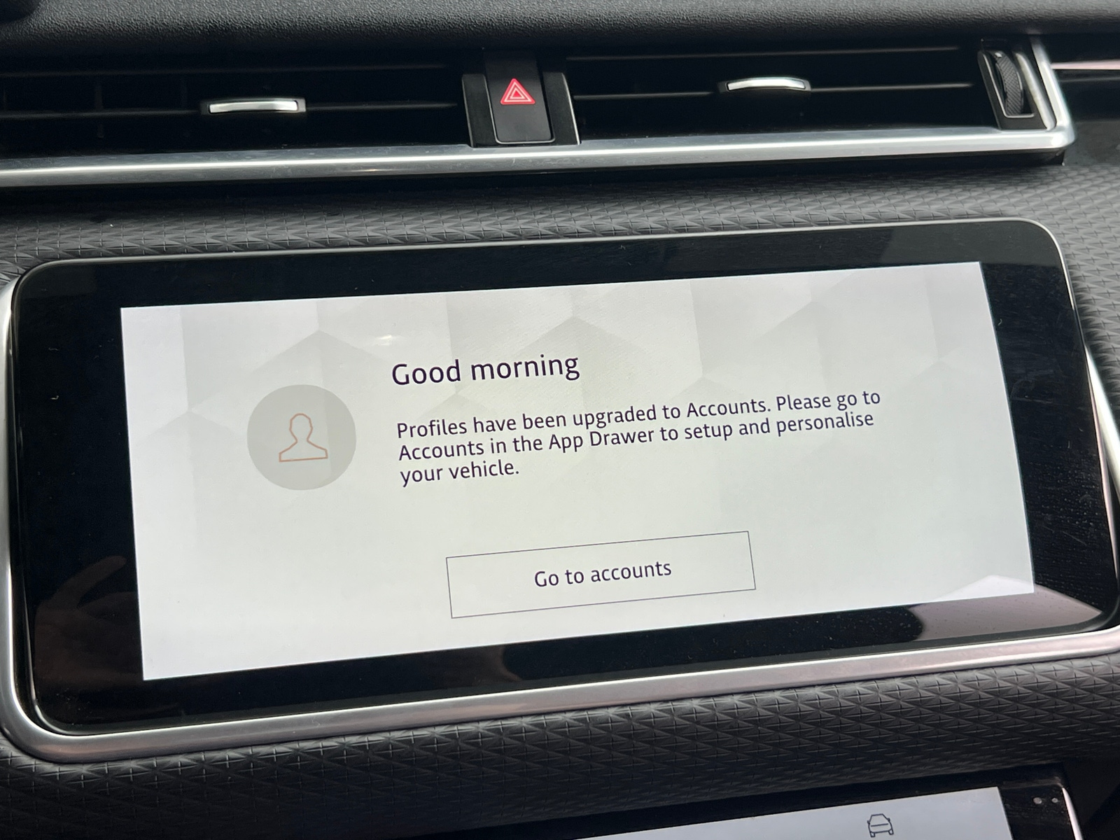 Thumbnail: 2022 Land Rover Range Rover Velar - 3