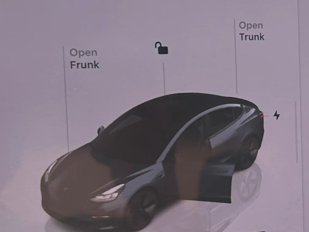 Thumbnail: 2023 Tesla Model 3 - 3
