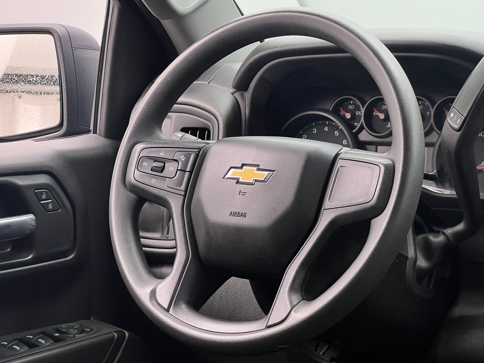 Thumbnail: 2024 Chevrolet Silverado 1500 - 5