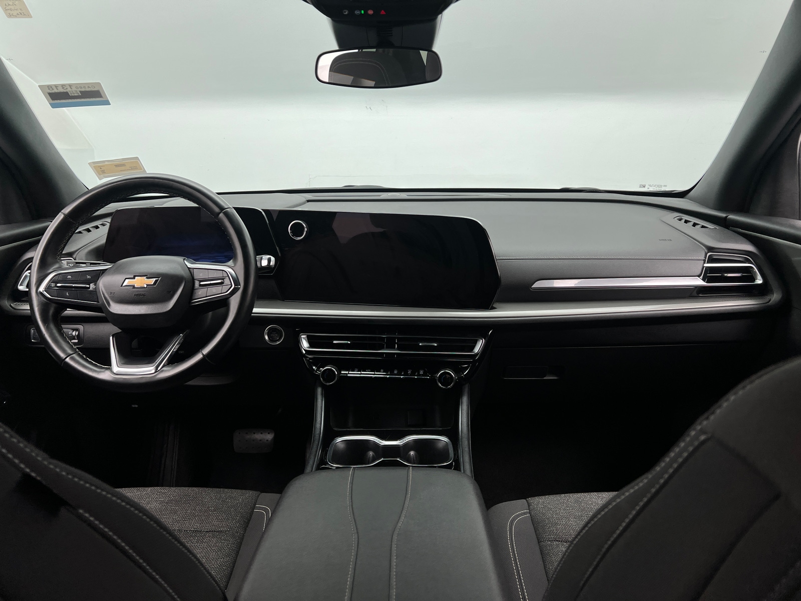 Thumbnail: 2024 Chevrolet Traverse - 3