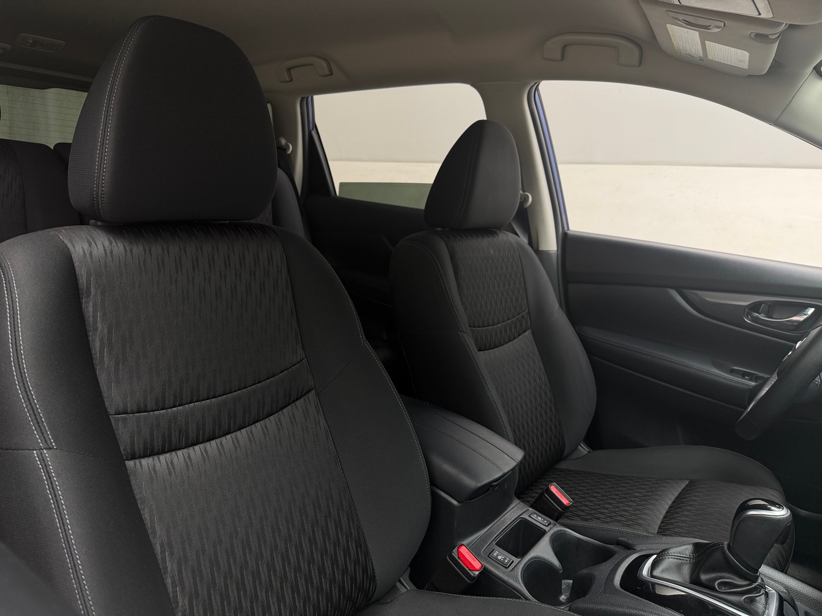 Thumbnail: 2020 Nissan Rogue - 2