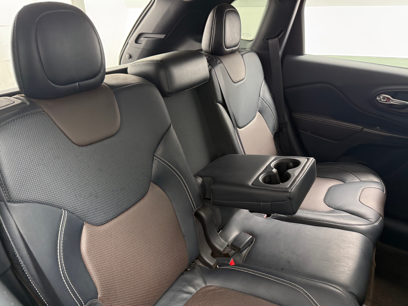 Thumbnail: 2014 Jeep Cherokee - 5