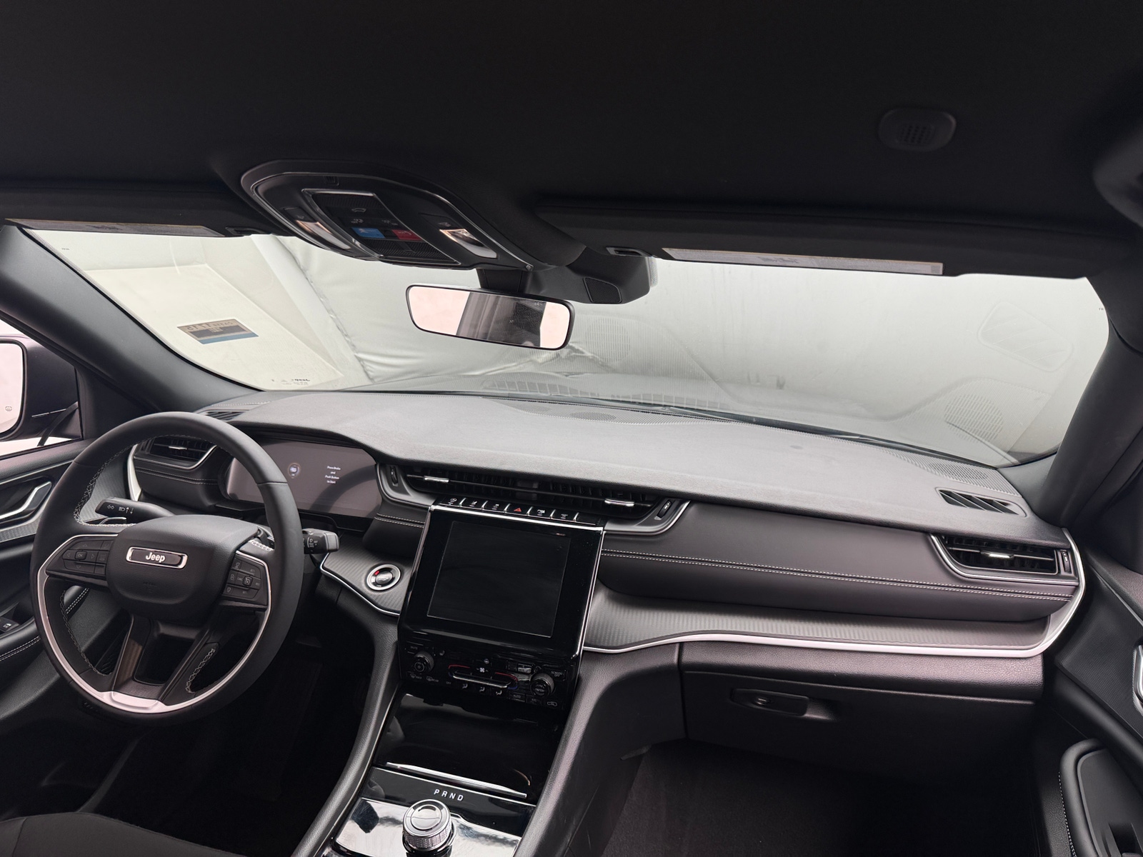Thumbnail: 2025 Jeep Grand Cherokee - 3