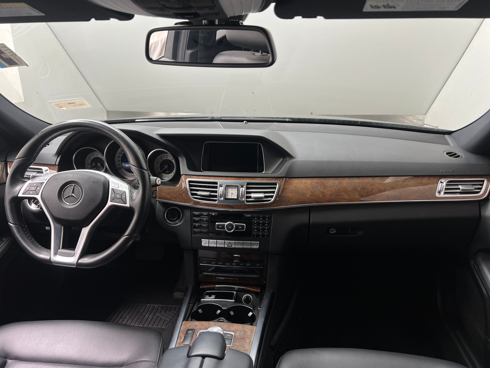 Thumbnail: 2014 Mercedes-Benz E-Class - 2
