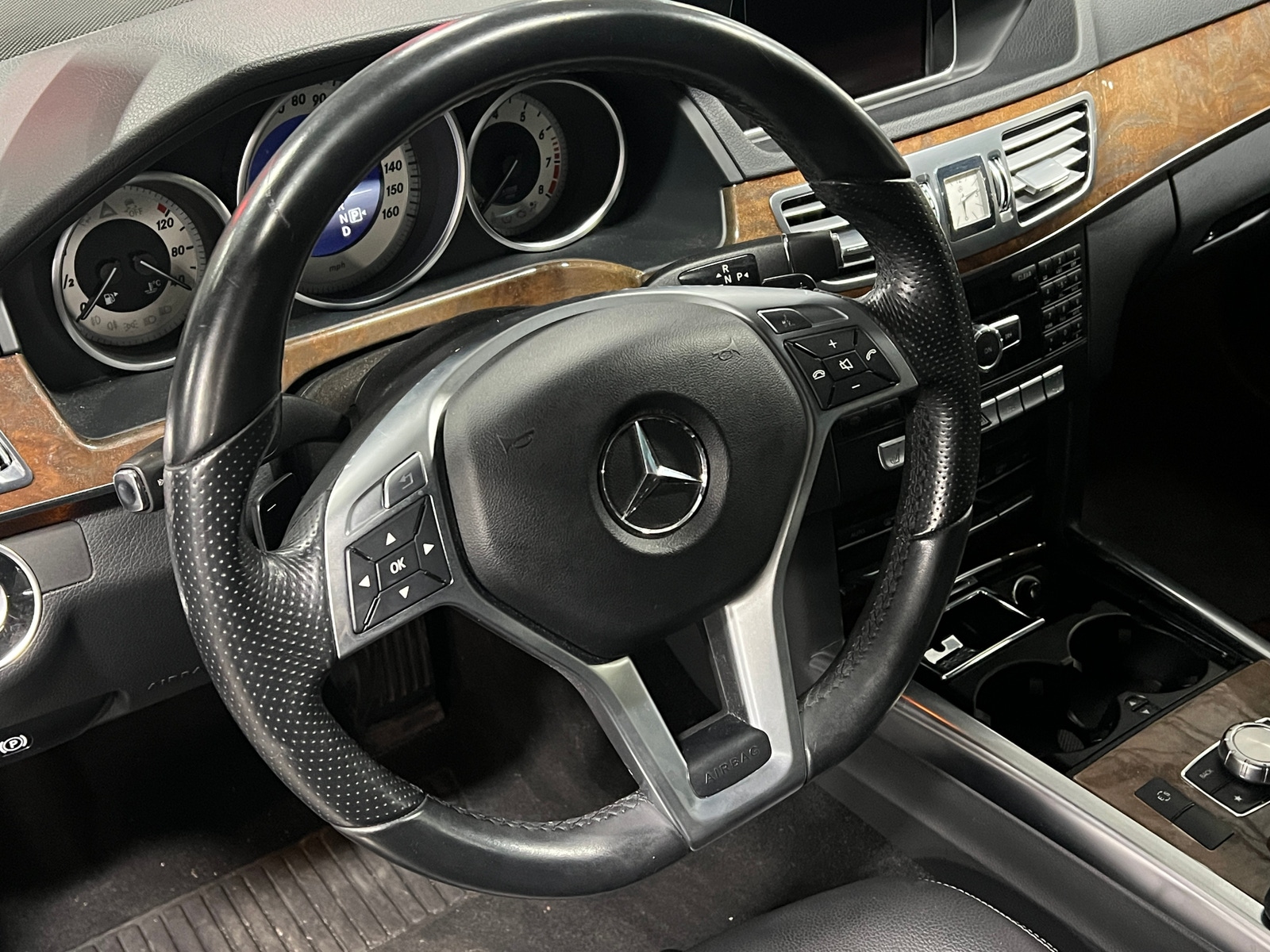 Thumbnail: 2014 Mercedes-Benz E-Class - 4