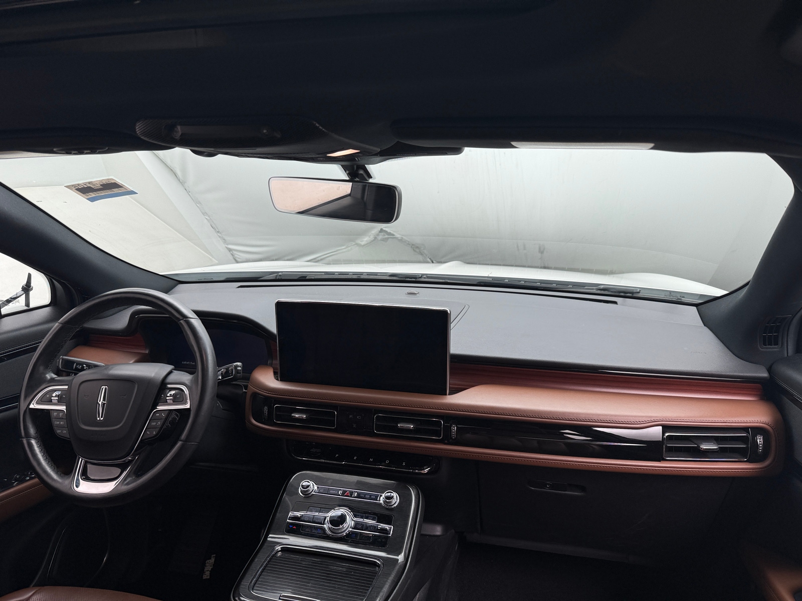 Thumbnail: 2023 Lincoln Nautilus - 2