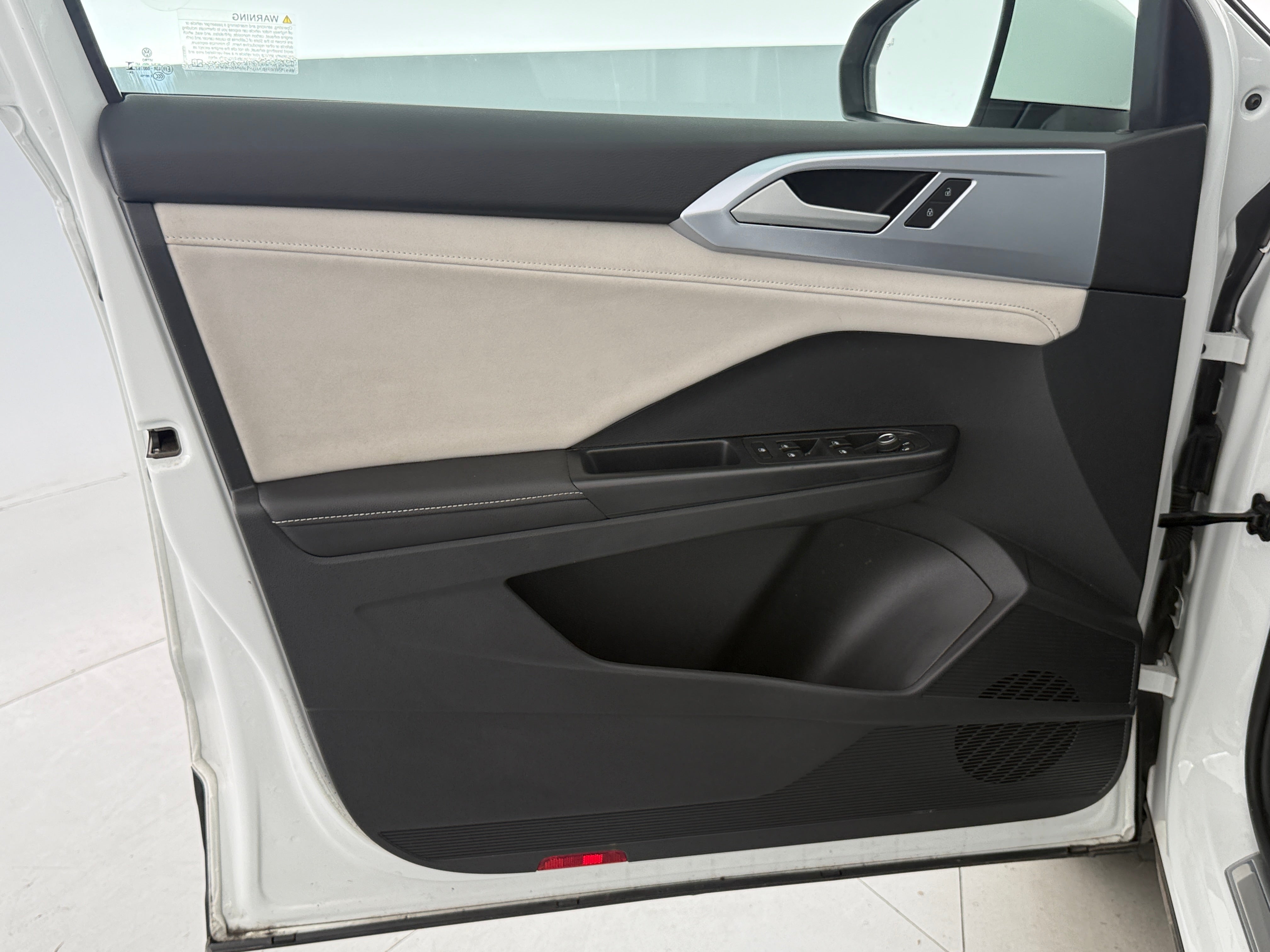 2025 Volkswagen Taos