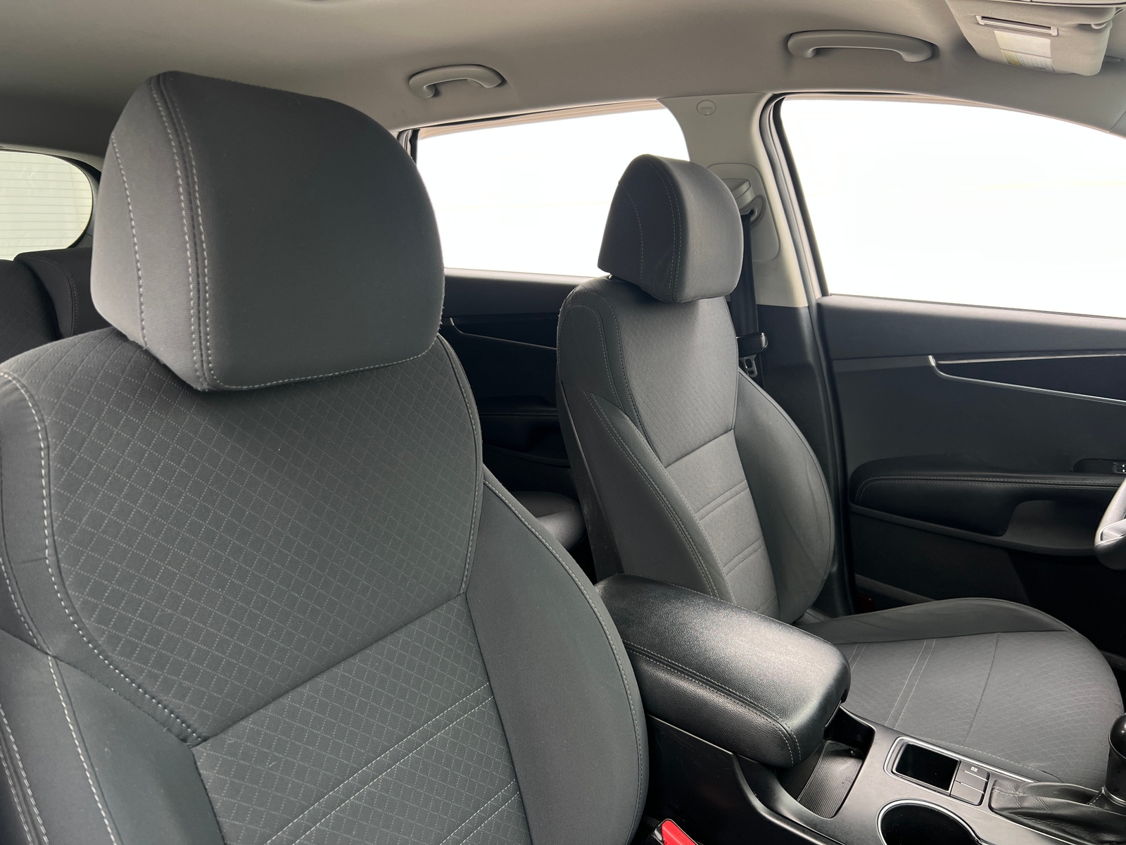 Thumbnail: 2017 Kia Sorento - 2