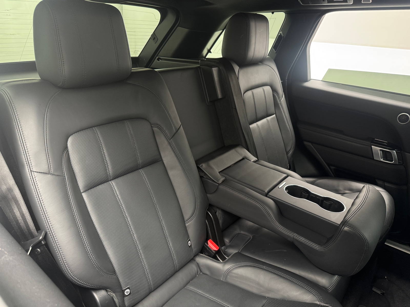 Thumbnail: 2021 Land Rover Range Rover Sport - 5
