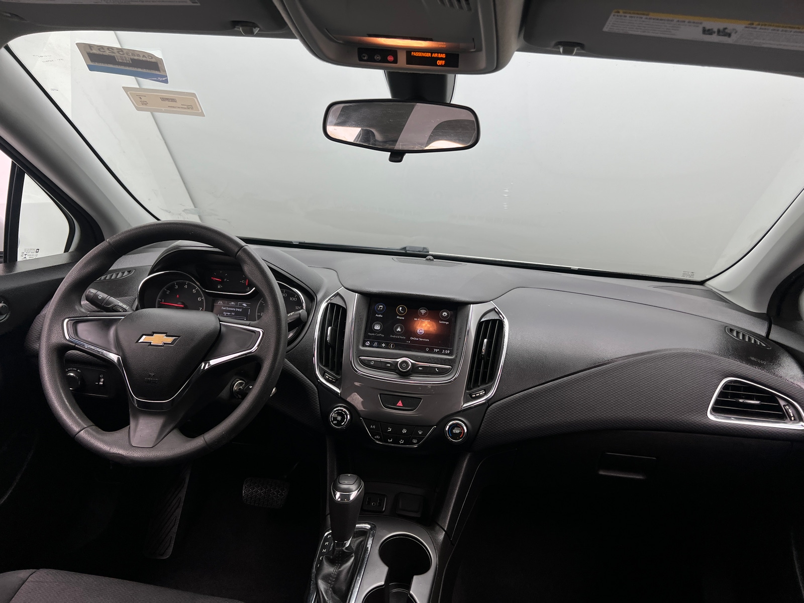 Thumbnail: 2019 Chevrolet Cruze - 3