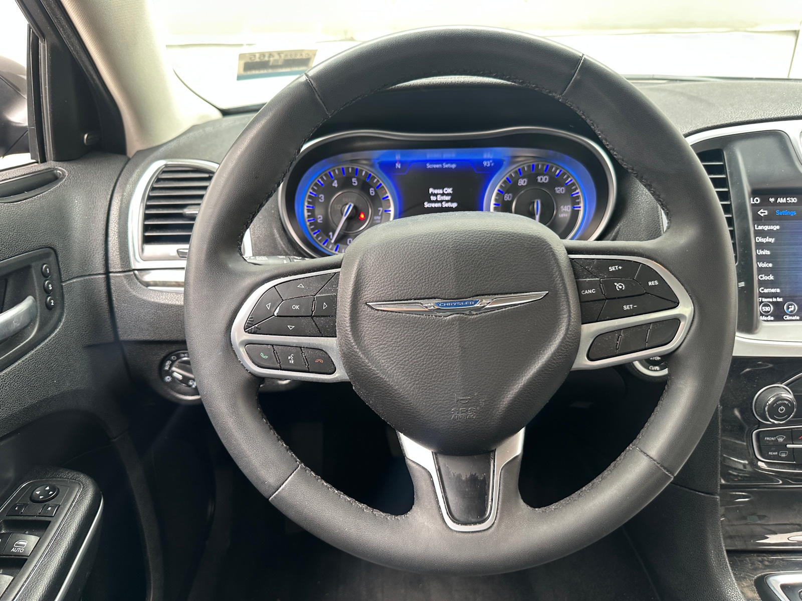 Thumbnail: 2023 Chrysler 300 - 4