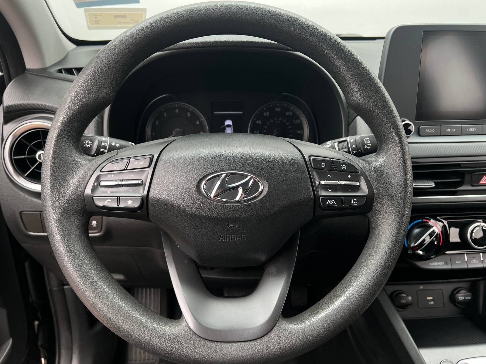 Thumbnail: 2022 Hyundai Kona - 5