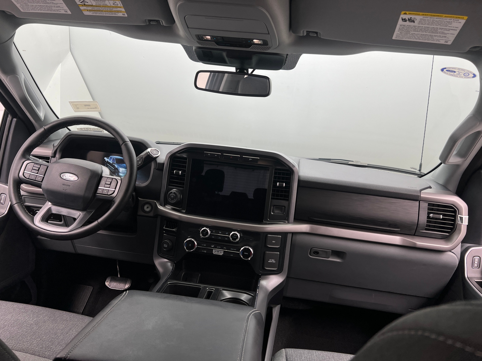 Thumbnail: 2024 Ford Econoline - 3