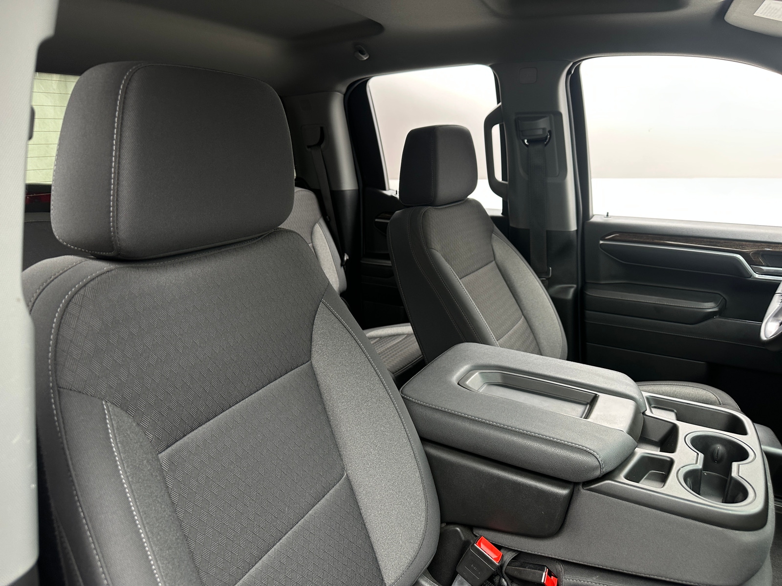 Thumbnail: 2024 GMC Sierra 1500 - 2