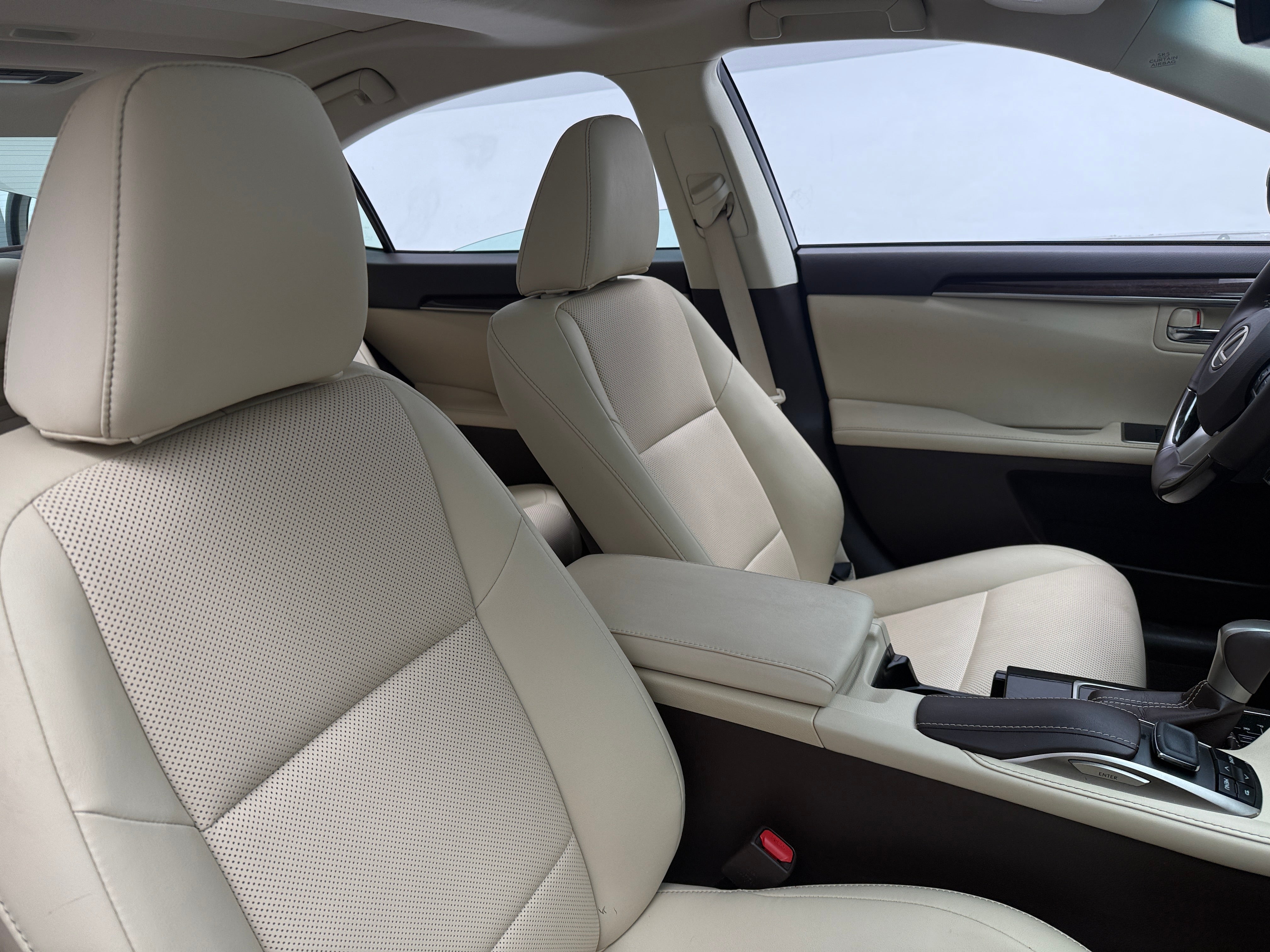 2018 Lexus ES