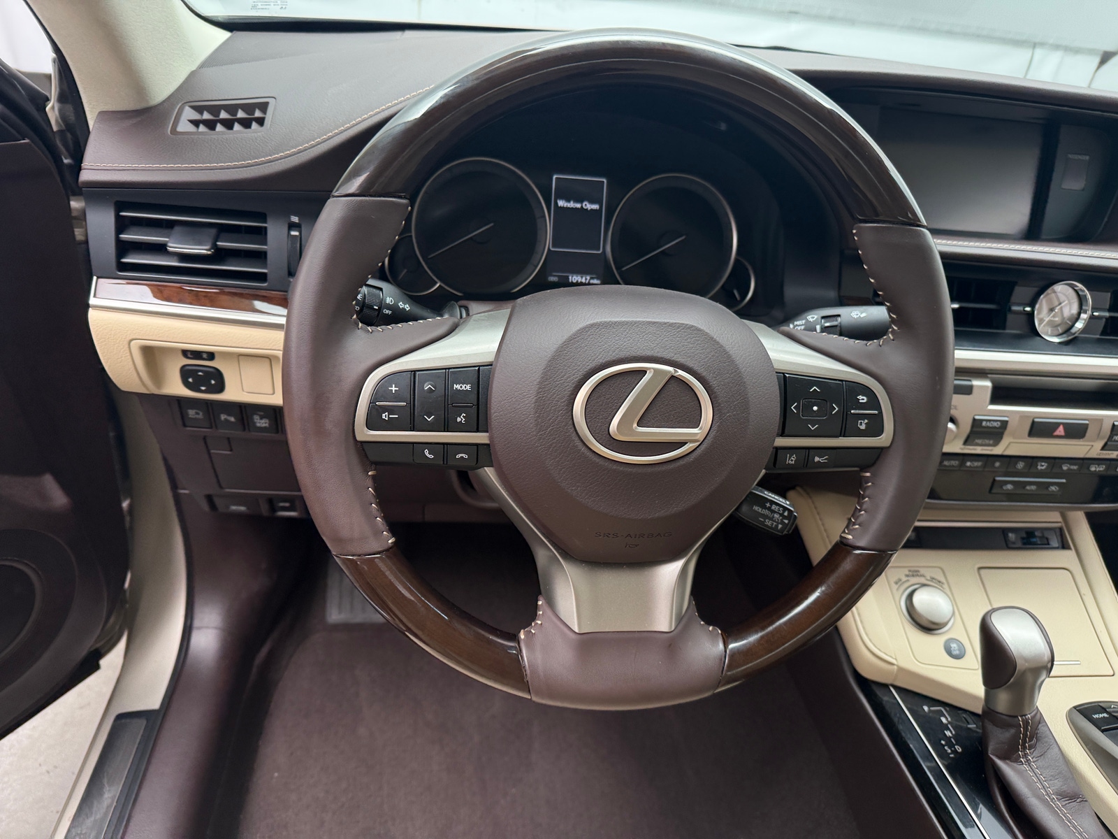 Thumbnail: 2018 Lexus ES - 5