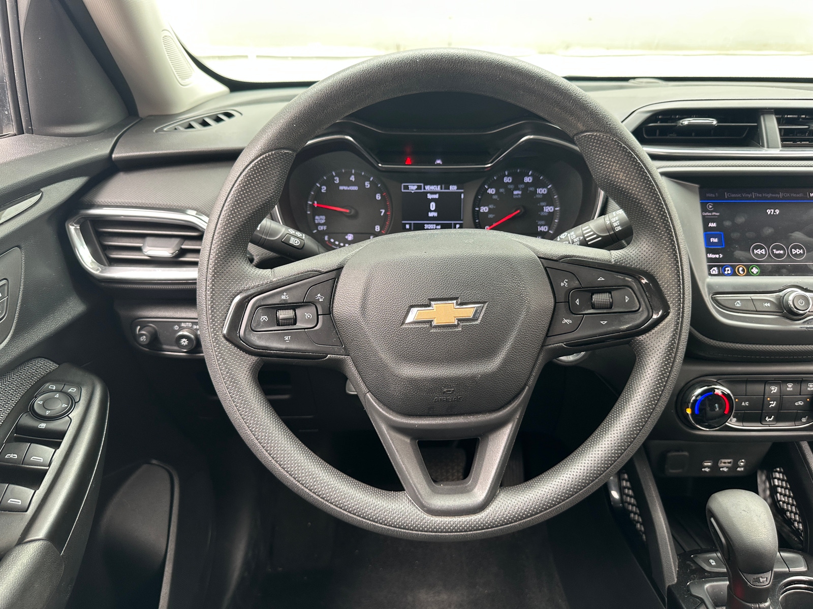 Thumbnail: 2023 Chevrolet TrailBlazer - 5