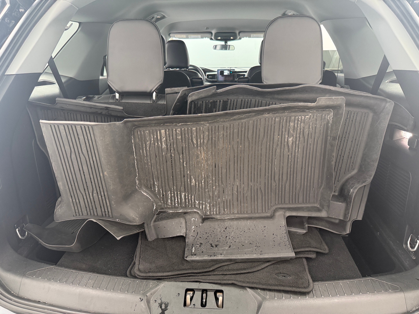 Thumbnail: 2023 Ford Explorer - 6