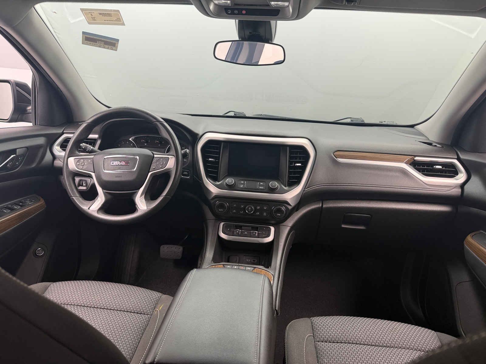 Thumbnail: 2023 GMC Acadia - 3