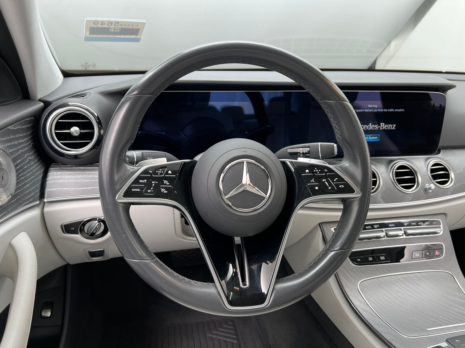 Thumbnail: 2021 Mercedes-Benz E-Class - 4