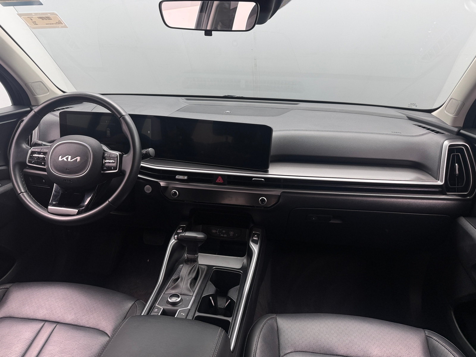 Thumbnail: 2024 Kia Sorento - 2